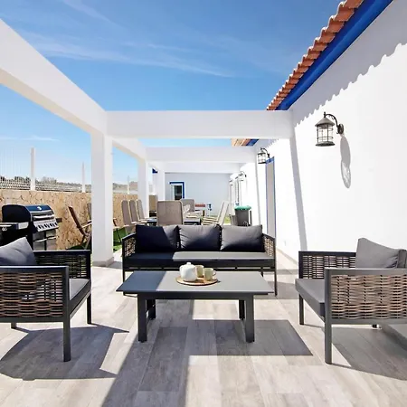 Holiday home Flora Algoz